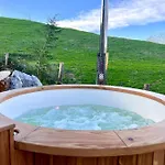 Kabanya, Lovely Tiny House In Cantabria Hoz de Anero